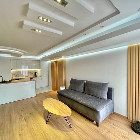 Sea Breeze Apartment Varna Eksteriør bilde