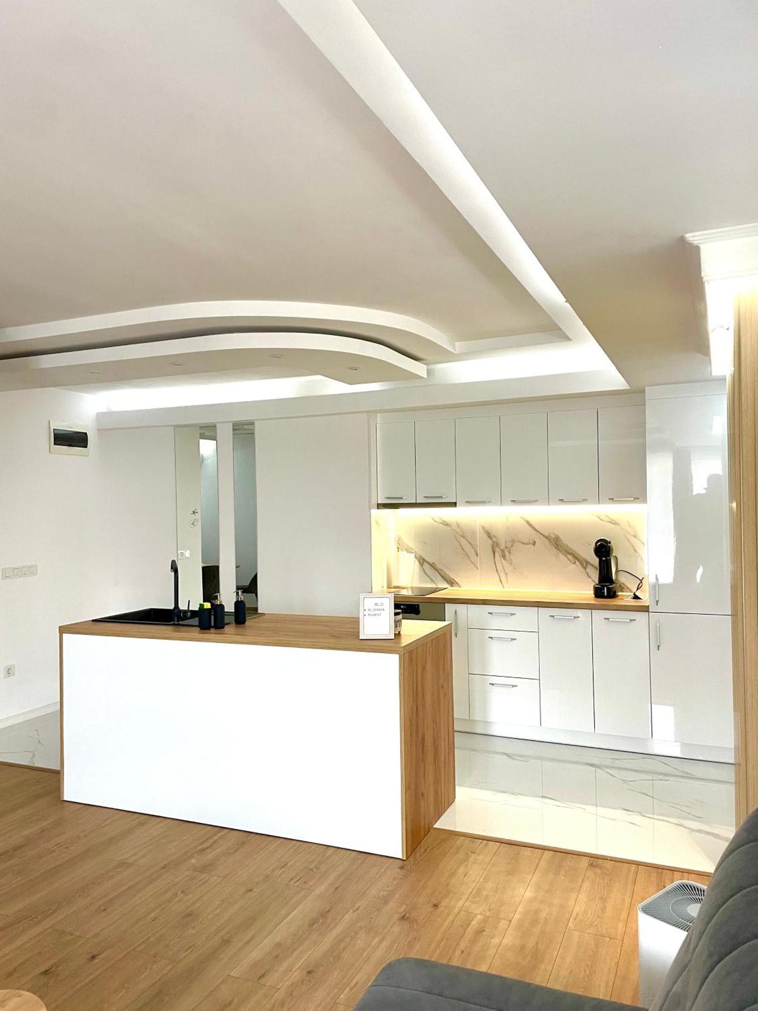 Sea Breeze Apartment Varna Eksteriør bilde